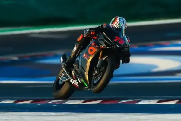 Bezzecchi back on the bike: Aprilia star tests in Misano before comeback