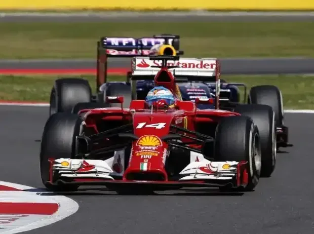 Titel-Bild zur News: Fernando Alonso, Sebastian Vettel