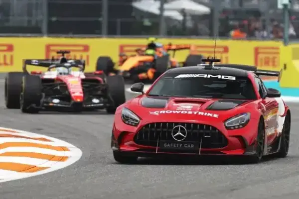 "So boring": Coulthard demands F1 revolution with the safety car
