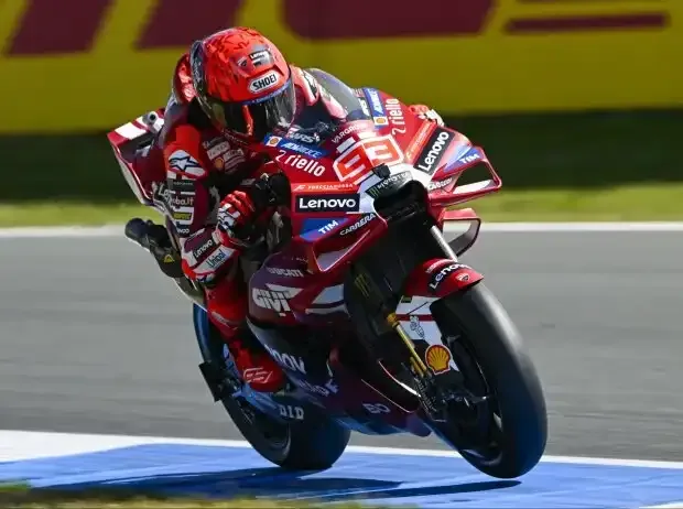 Titel-Bild zur News: Ed Jones, Marc Marquez