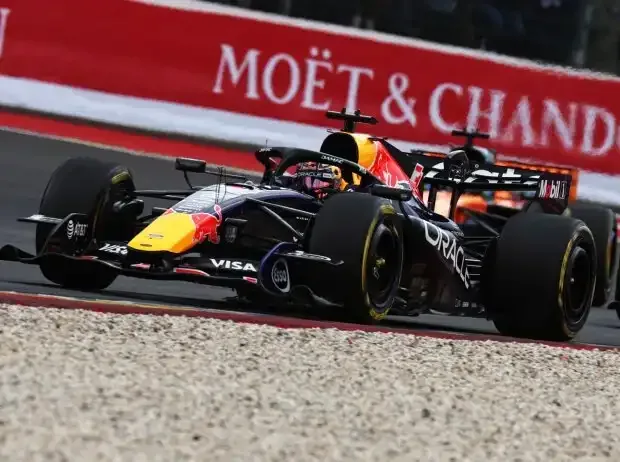 Titel-Bild zur News: Max Verstappen, Lewis Hamilton