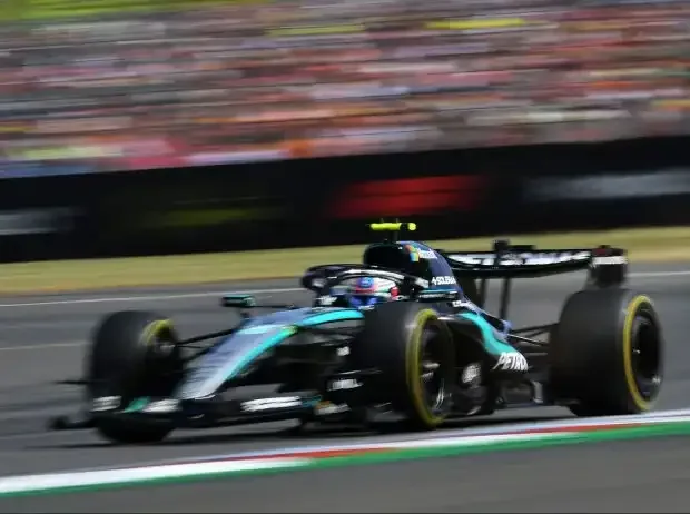 Title image for the news: Kimi Antonelli (Mercedes W17) at the Formula 1 race in Silverstone 2026