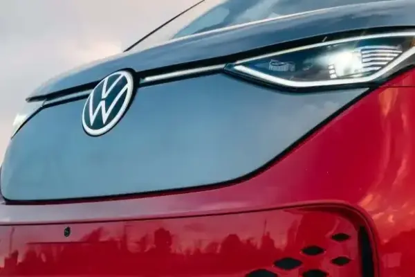 ID. Buzz with gasoline engine? VW tested range extender concept