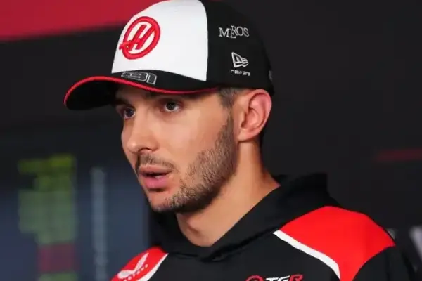 Esteban Ocon: My car is slower than Oliver Bearman's!