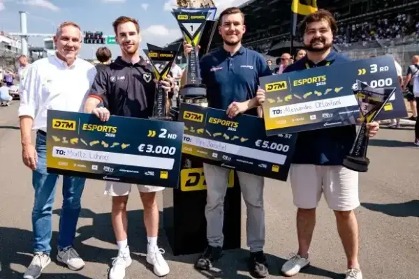 DTM eSports Championship: Jarschel ist Champion und gewinnt M2-Cup-Gaststart