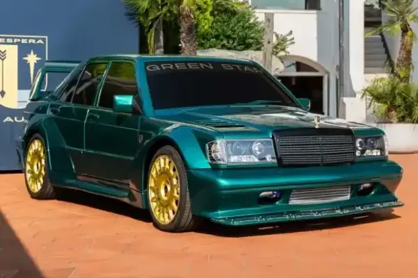 No, this Mercedes 190 Evo II does not come from HWA