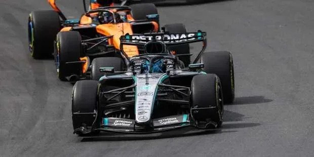 How "small mistakes" cost Mercedes the Zandvoort pole