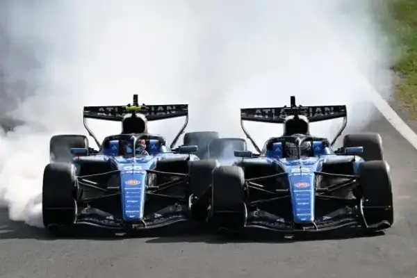Concerns at Williams? Collision between Sainz and Albon jeopardizes development