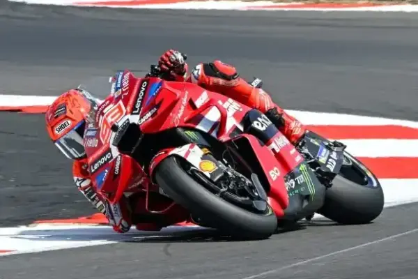 Kenny Roberts about Marc Marquez: "He needs a motorcycle that suits him"
