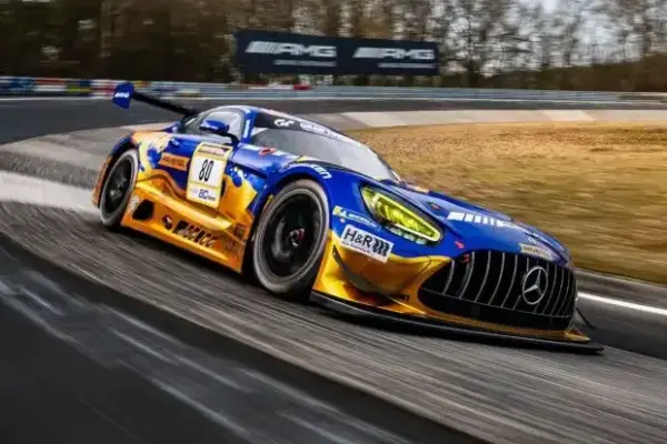 NLS7 2026: Ralf Aron takes pole position in comeback