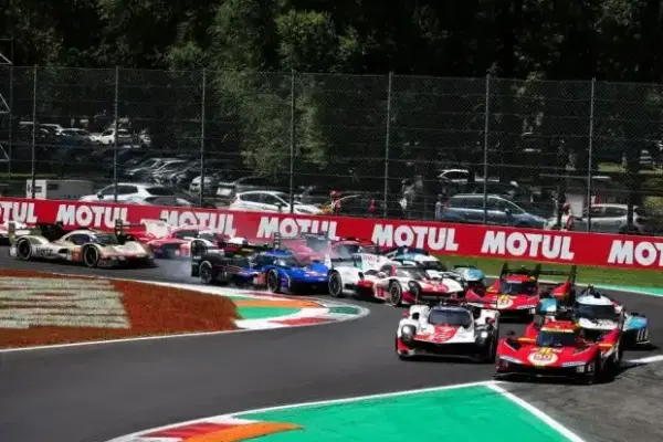 The impact of the changed WEC calendar on the title fight