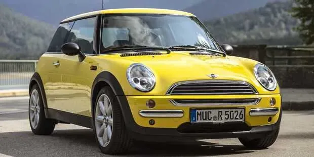 Time travel in the R50: The first Mini under BMW management