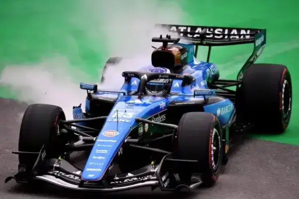 Williams team principal admits: "The extent of our crash surprises me"