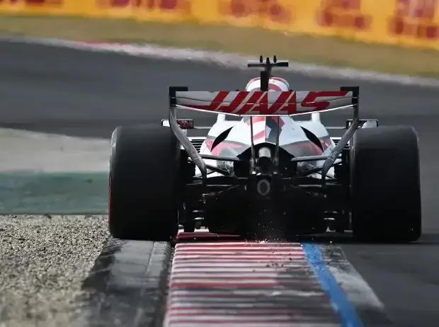 Title image for the news: Esteban Ocon (Haas VF-26) at the Formula 1 race in Hungary 2026