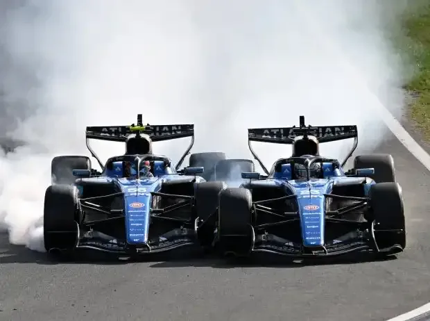 Title image for the news: Carlos Sainz and Alexander Albon (Williams FW48) at the Formula 1 race in Zandvoort 2026