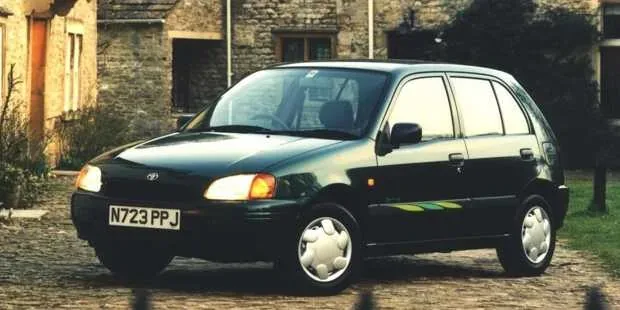 Toyota Starlet (1996-1999)