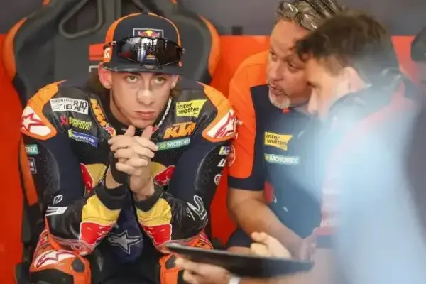 Acosta explains KTM departure: "I believe that I can move forward"