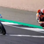 MotoGP live ticker Silverstone: Aprilia trio leads sprint, Marquez P9