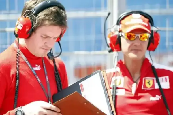 Ex-Ferrari engineer Smedley: "Hamilton reminds of Michael Schumacher"