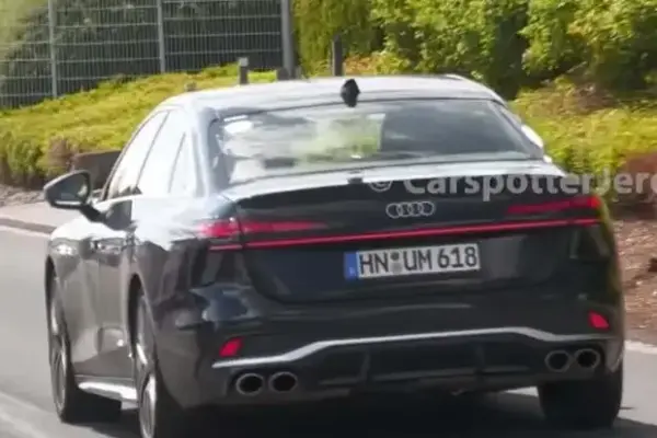 Audi S6: Upcoming Generation Revealed Undisguised as Plug-in Hybrid