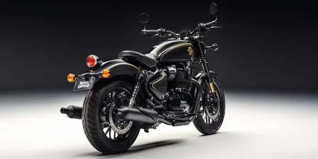Royal Enfield Shotgun 650 x Rough Crafts