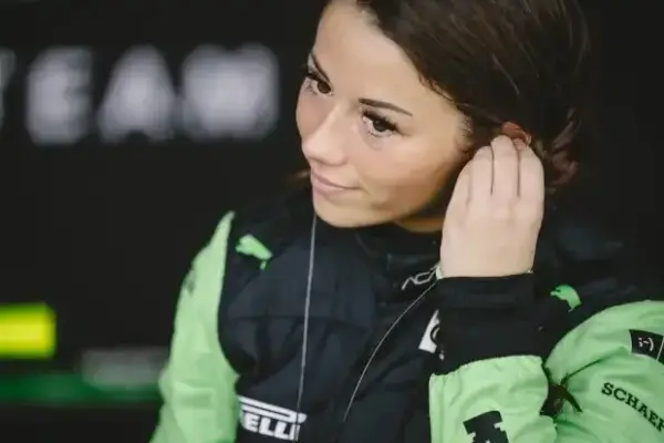 "Mulmiges Gefühl": Carrie Schreiner spricht über tödlichen Nürburgring-Unfall