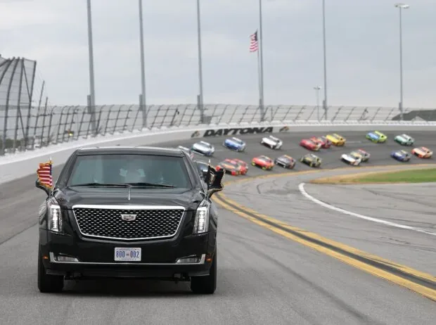Already at the Daytona 500 2025, Donald Trump took the lead in the