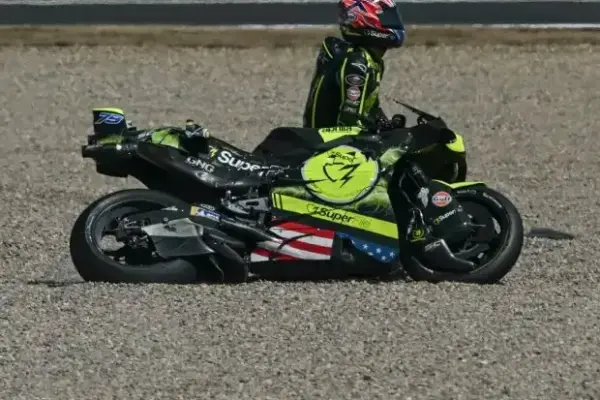 Ogura explains Silverstone crash: "Pushed at the wrong place"