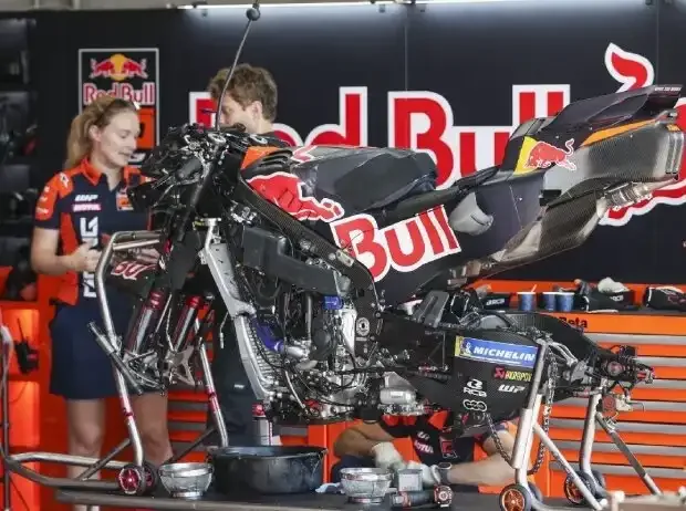 Titel-Bild zur News: KTM-Box