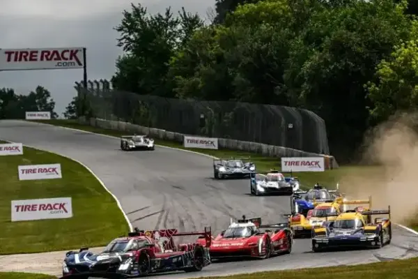"Over the line!": Controversial IMSA crash takes Estre and Aitken out