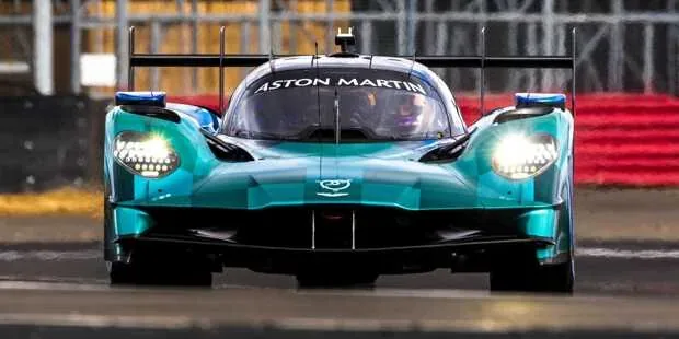 Aston Martin Valkyrie für WEC 2027: LMH mit Evo-Jokern