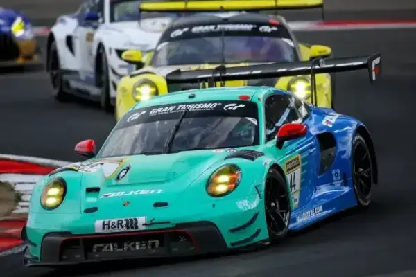 NLS9 2026: Falken leads Porsche trio in qualifying session
