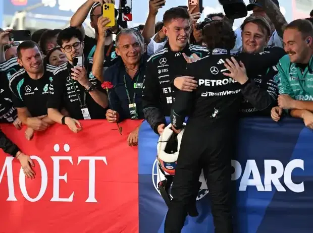 Kimi Antonelli and the Red Carnation: A Special Father-Son Moment