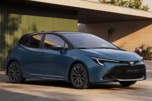 60 Years Toyota Corolla: New Anniversary Edition for Hatchback and Wagon