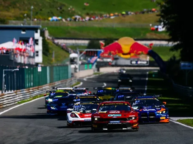 Start des ADAC GT Masters 2026 auf dem Salzburgring