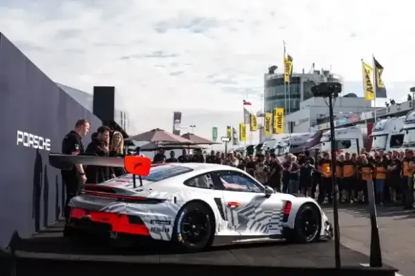 Staff cuts at Porsche: Head of the GT3 division now replaced after all