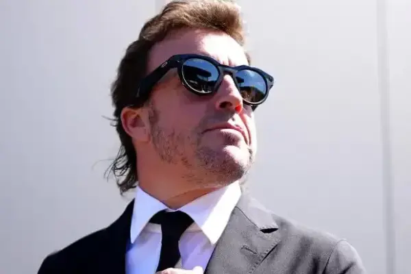 Formula 1 driver Fernando Alonso treats himself to a chrome Bugatti Veyron