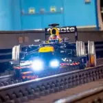 Formula 1 car on rails: Crazy stunt by Red Bull in Madrid