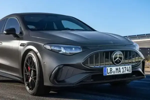 Mercedes-Benz: Källenius celebrates the electric AMG CLA 45 Coupe