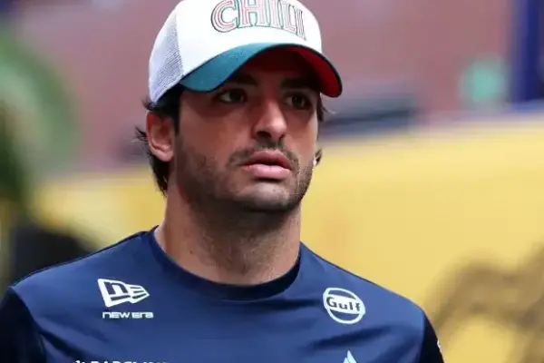 James Vowles: Shyness is Carlos Sainz's only big weakness