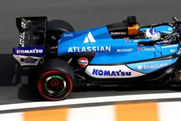 Williams intensifies collaboration with sponsor Komatsu