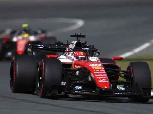 Ferrari relies on upgrade offensive: "Keep pushing until the end"