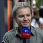 Rosberg rejects Mercedes accusation: "Equal chances for both"