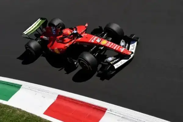 First Formula 1 Practice in Monza: Ferrari in Positions 1 and 2